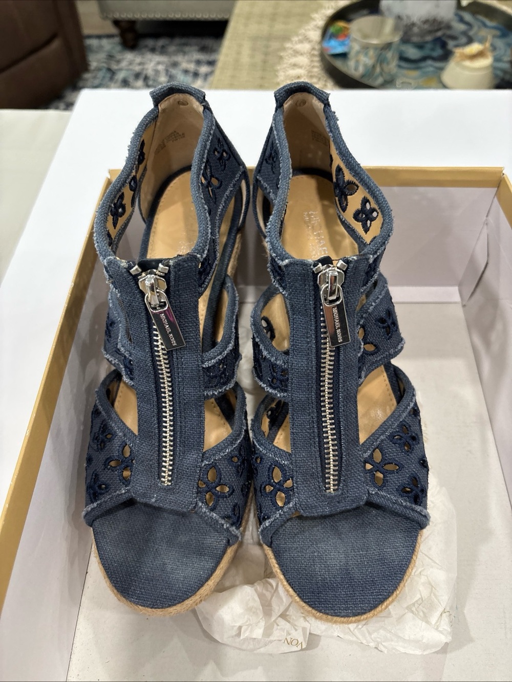 Michael Kors Berkley Denim Eyelet Espadrille Wedge Sandals Blue 7.5